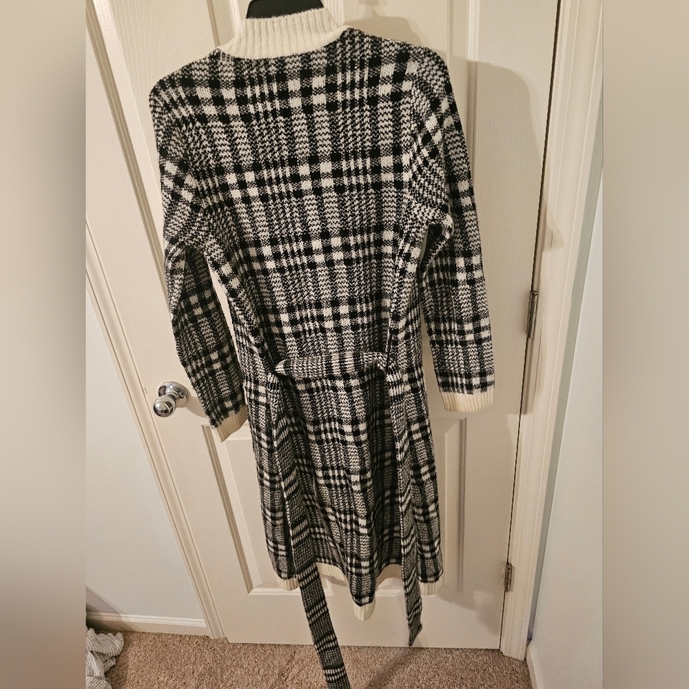 Show Me Your Mumu Seth Belted Sweater Rogers Plaid Knit Size XS - Picture 4 of 7